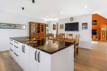 2 Hungerford Drive, Rolleston