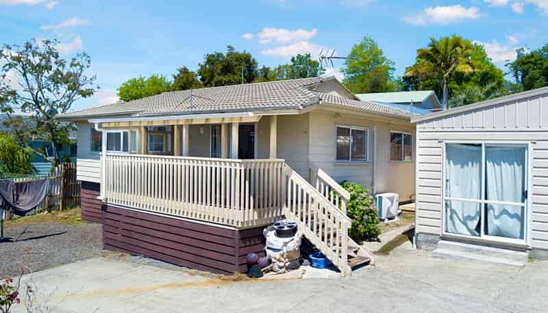 42A Farwood Drive, Henderson