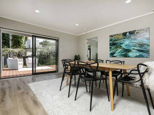 33 Waipuia Place, Greenhithe