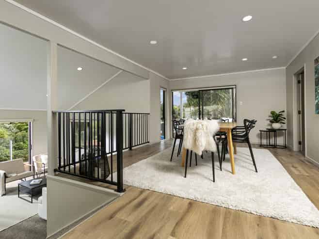 33 Waipuia Place, Greenhithe