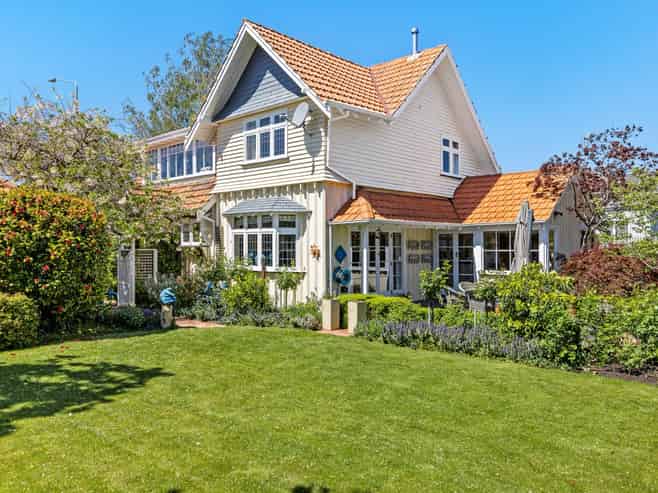 45 Rossall Street, Merivale