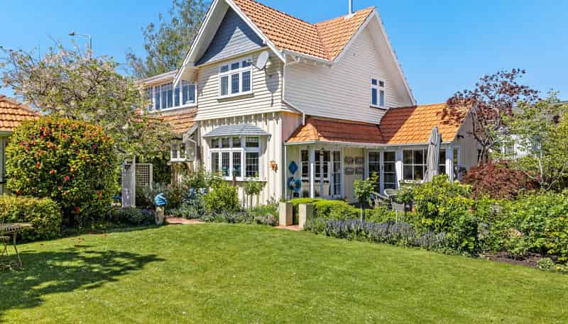 45 Rossall Street, Merivale