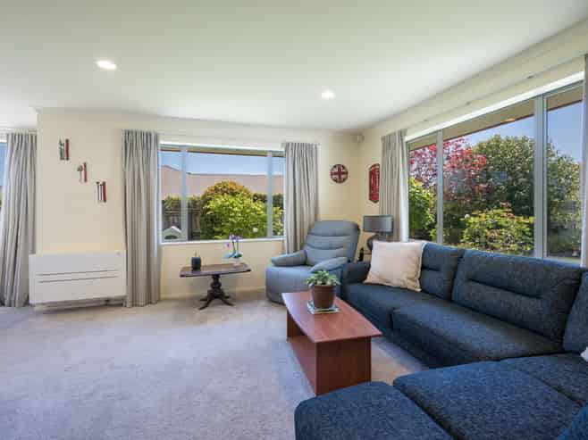 8 Aspen Place, Stoke