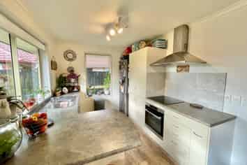 34 Valley Road, Pukekohe