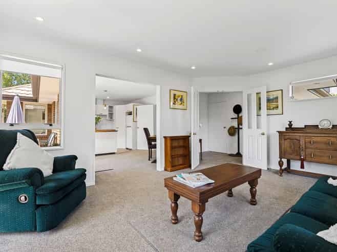 42A Grimseys Road, REDWOOD