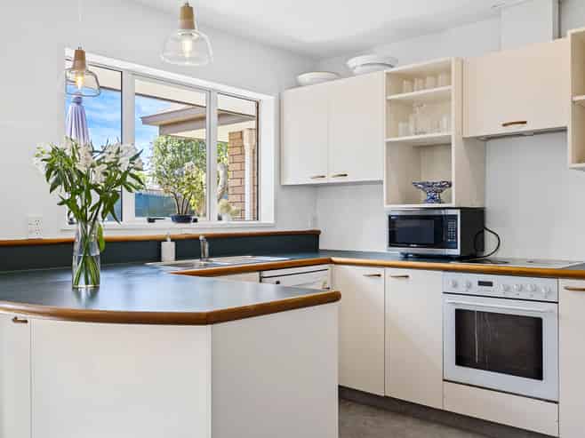 42A Grimseys Road, REDWOOD