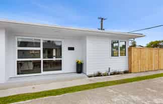 52D Whites Line West, Woburn