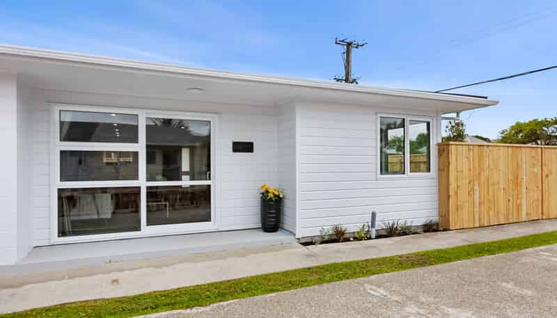 52D Whites Line West, Woburn