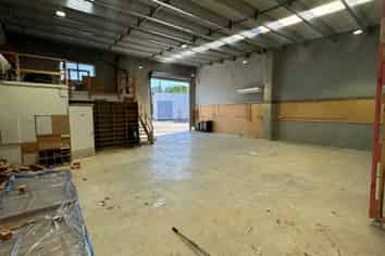 Casebrook Warehouse with Small Office