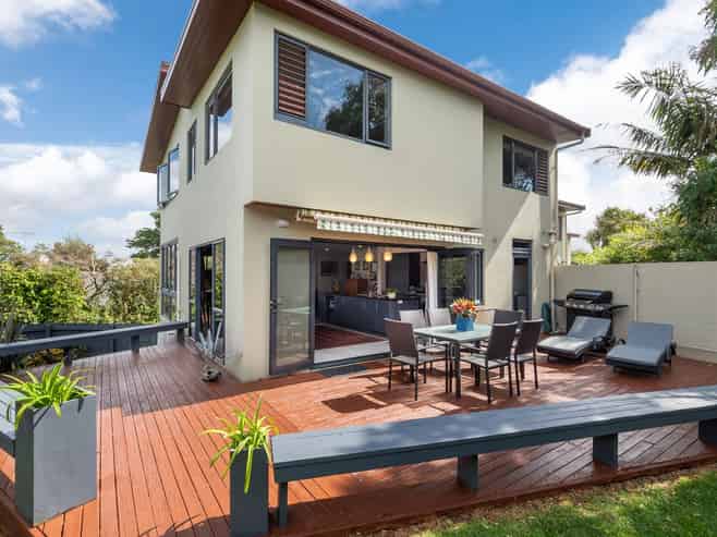 3/71 Pupuke Road, Northcote