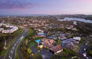 Significant landholding with future potential