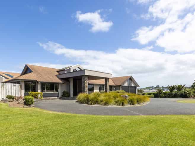 Significant landholding with future potential