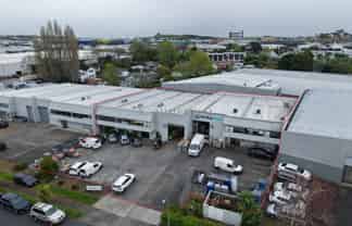 Dual Warehouses + Yard - 1,417sqm