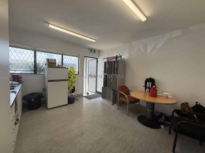 Dual Warehouses + Yard - 1,417sqm