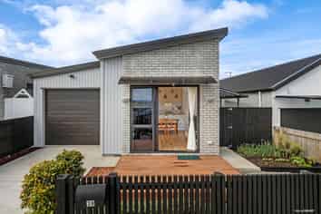 38 Neretva Avenue, Massey