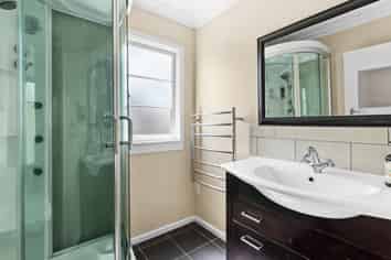 811 St Aubyn Street West, Saint Leonards