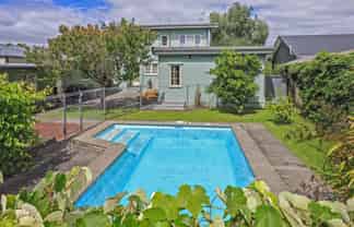 811 St Aubyn Street West, Saint Leonards