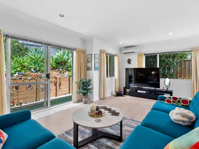 2/1A Hamilton Place, Glenfield