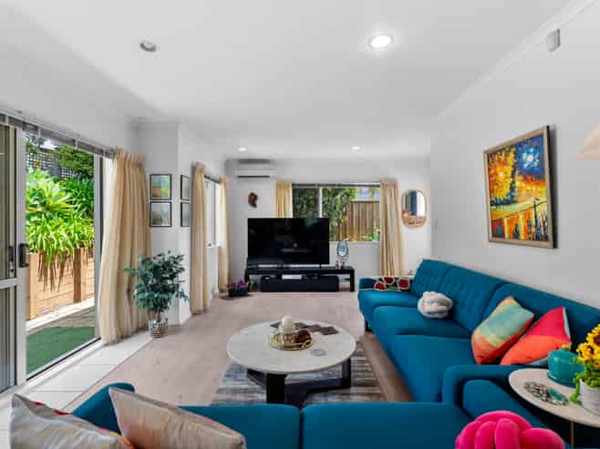 2/1A Hamilton Place, Glenfield