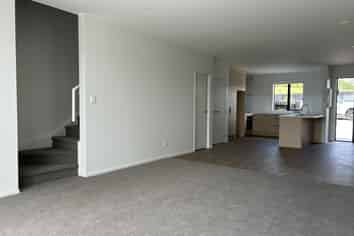 2/24 Akakura Terrace, Glenview