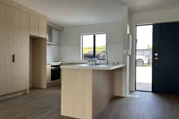 2/24 Akakura Terrace, Glenview