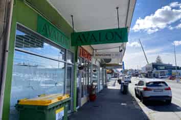 Prime Live/Work Space on Dominion Rd