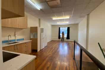 Prime Live/Work Space on Dominion Rd