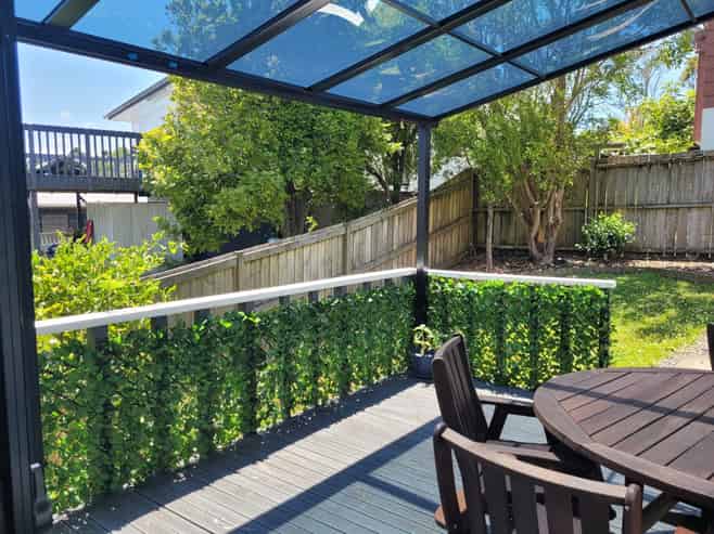 2/157 Spinella Drive, Bayview