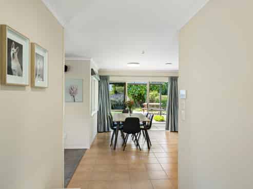 443 Lees Gully Road, Pollok