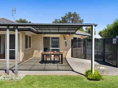 443 Lees Gully Road, Pollok