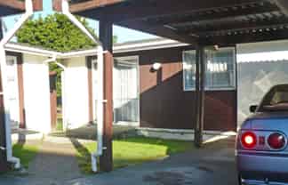 3/2 Vera Road, Te Atatu South