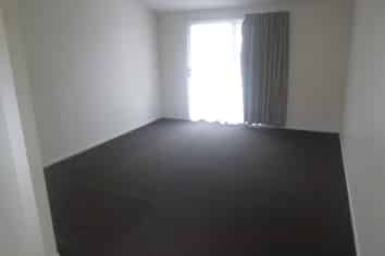 3/2 Vera Road, Te Atatu South