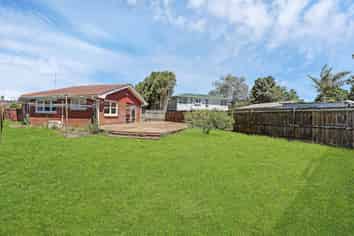 50 Edgewater Drive, Pakuranga