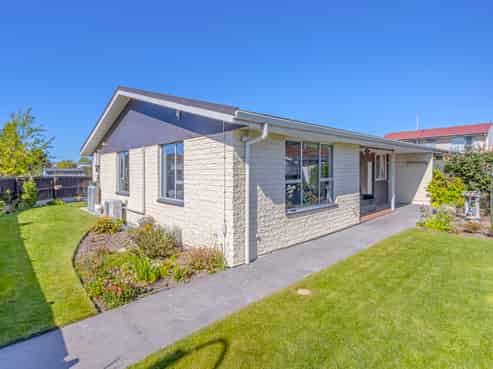 1/4 Dilworth Street, Riccarton