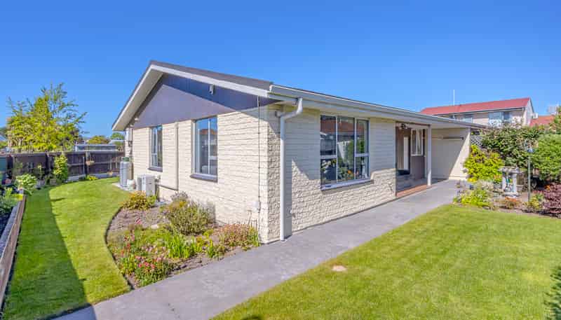 1/4 Dilworth Street, Riccarton