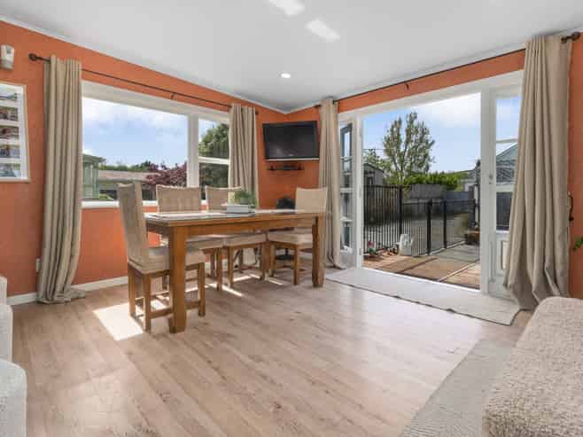 89 Waddington Drive, Naenae