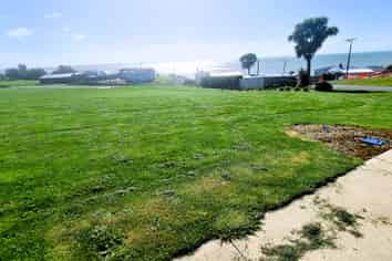 2 Seaview Terrace, Riverton