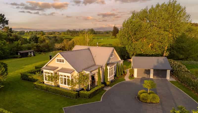 105 Hoeka Road, Matangi