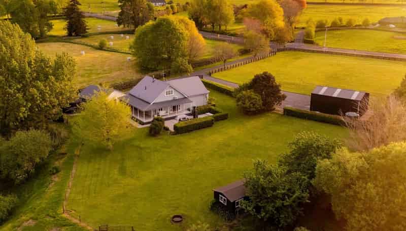 105 Hoeka Road, Matangi
