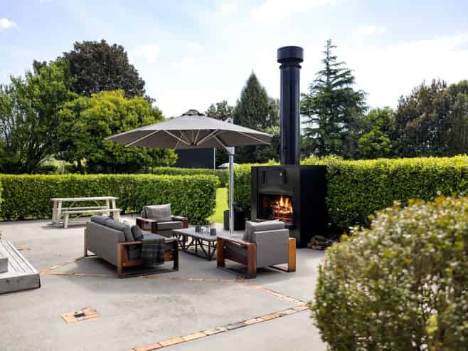 105 Hoeka Road, Matangi