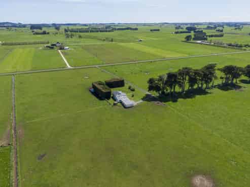 335a Couper Road, Himatangi