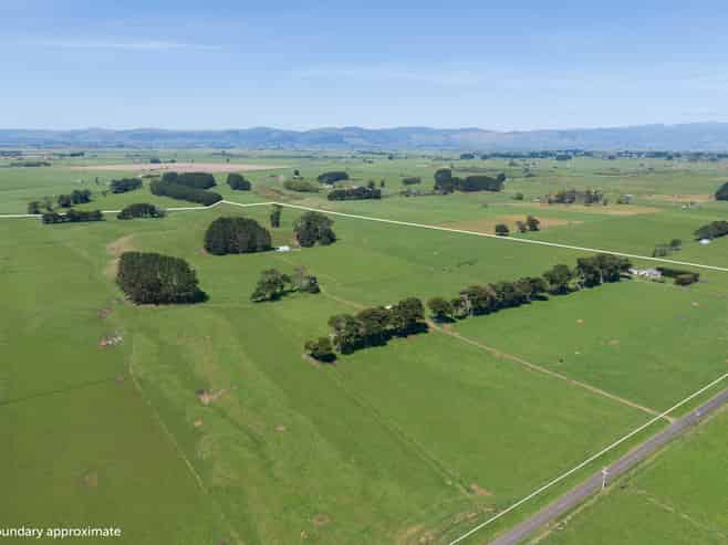 335a Couper Road, Himatangi