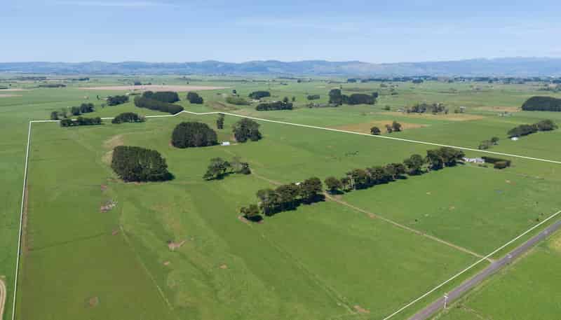 335a Couper Road, Himatangi