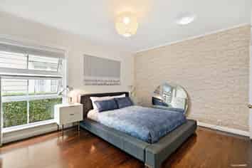 2/9 Bowling Ave, Epsom