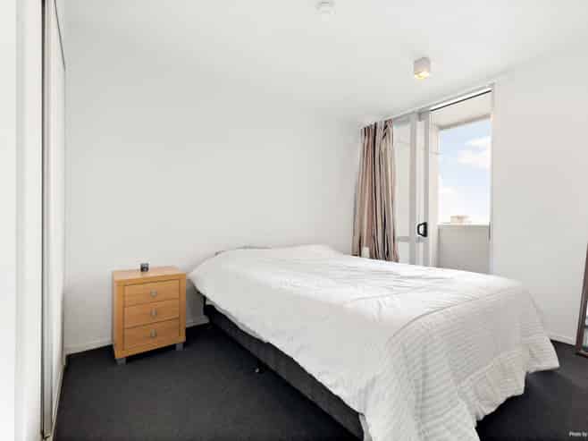 12i/15 City Road, Auckland Central