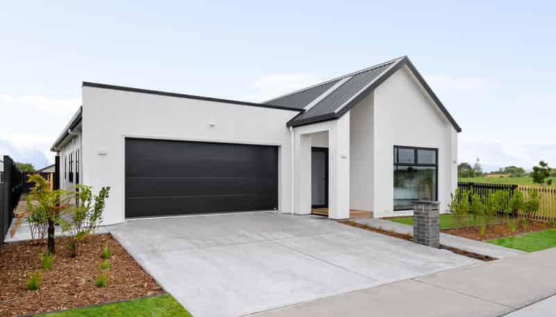 17 Te Whata Street, Ruakura