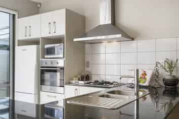 16 Kauri Drive, Takanini