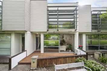 16 Kauri Drive, Takanini