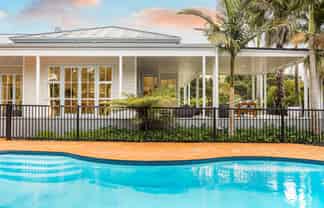 27 Almond Grove, Greenhithe