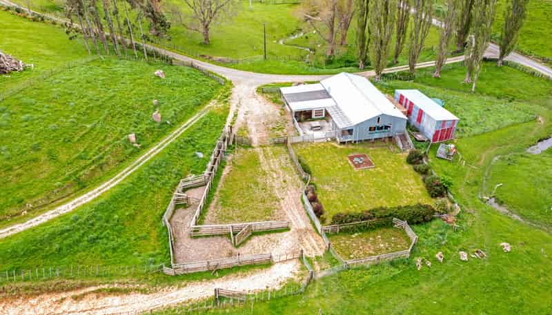 475 Pollock Road, Pohangina